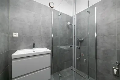 Na predaj 3-izbový byt, 68 m², Bratislava-Ružinov, Martinčekova