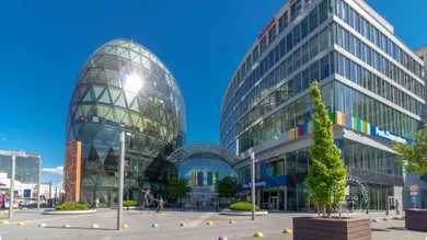 Na prenájom objekt, 14 m², Bratislava-Staré Mesto, Dunajská