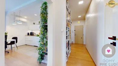 Na prenájom 2-izbový byt, 44 m², Bratislava-Ružinov, Priemyselná