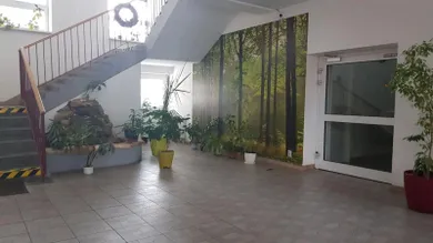 Na prenájom komerčné, 240 m², Nitra, Pri rieke