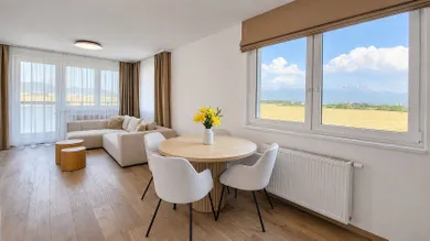 Na prenájom 2-izbový byt, 82 m², Poprad, Suchoňova