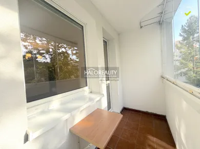 Na predaj 2-izbový byt, 62 m², Bratislava-Dúbravka, Drobného