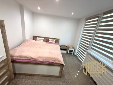 Na predaj 3-izbový byt, 65 m², Považská Bystrica
