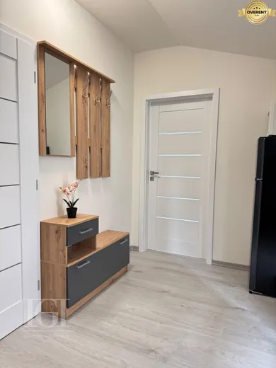 Na prenájom 2-izbový byt, 50 m², Nitra, Golianova