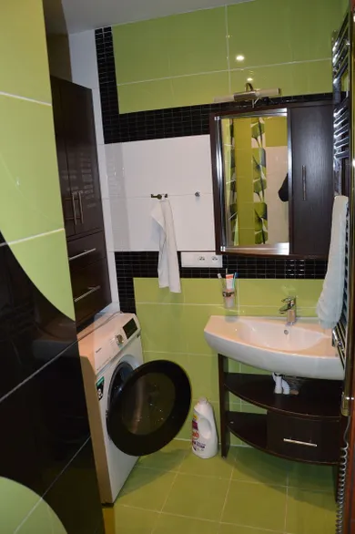 Na prenájom 3-izbový byt, 78 m², Nitra, Viničky