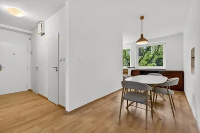 Na prenájom 4-izbový byt, 97 m², Bratislava-Staré Mesto, Palisády
