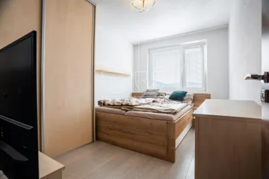 Na predaj 3-izbový byt, 65 m², Martin