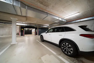 Na prenájom 2-izbový byt, 40 m², Bratislava-Nové Mesto, Vajnorská