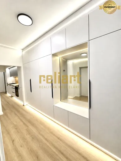 Na predaj 4-izbový byt, 68 m², Bratislava-Ružinov, Trebišovská