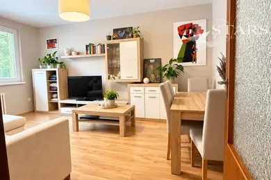 Na predaj 2-izbový byt, 52 m², Bratislava-Vrakuňa, Vážska