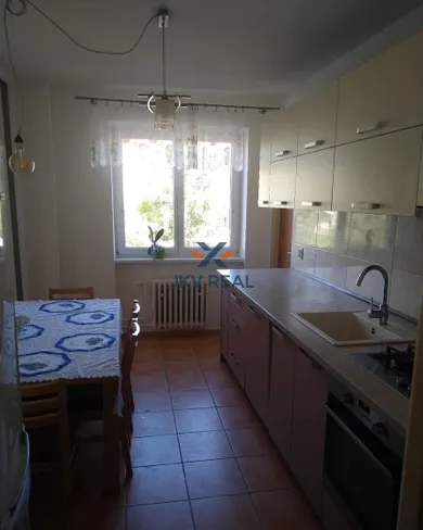 Na prenájom 3-izbový byt, 80 m², Žilina, Legionárska