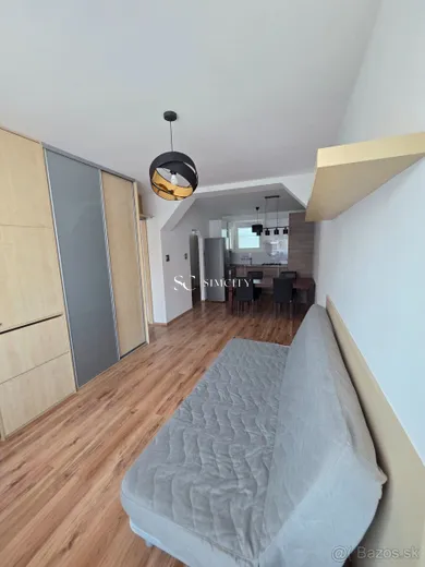 Na prenájom 2-izbový byt, 52 m², Banská Bystrica, Partizánska cesta