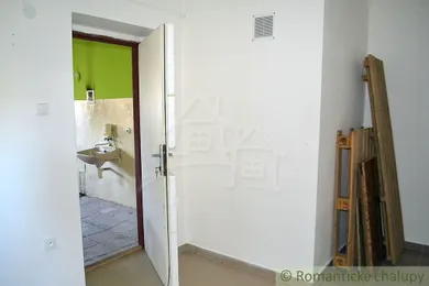 Na predaj objekt, 120 m², Valkovce