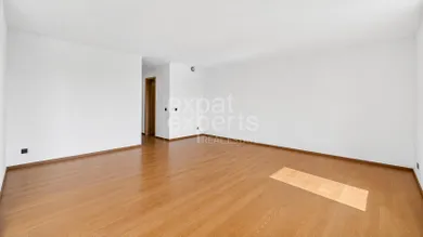 Na predaj 3-izbový byt, 71 m², Bratislava-Nové Mesto