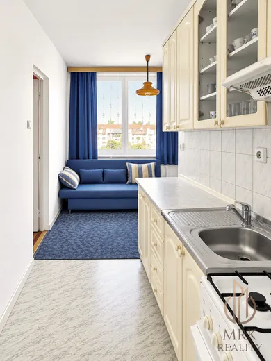 Na predaj 2-izbový byt, 68 m², Bratislava-Petržalka, Vilová