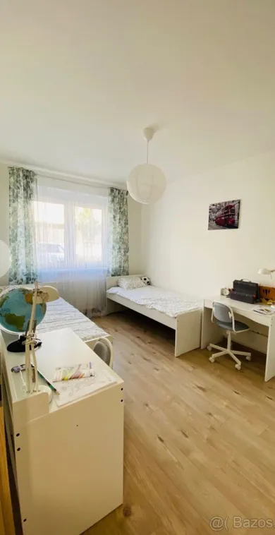 Na predaj 3-izbový byt, 80 m², Nitra