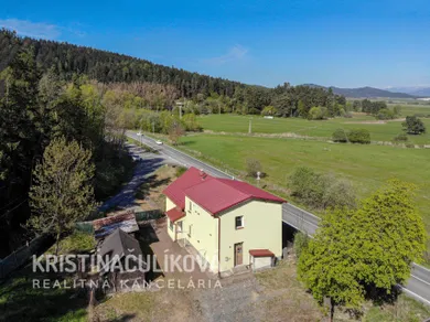 Na predaj dom, 307 m², Poprad, Kvetnica