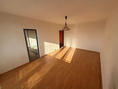 Mieszkania na sprzedaż, 3-pokojowe, Bratislava-Nové Mesto · €240 000