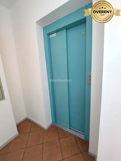 Na prenájom 1-izbový byt, 20 m², Banská Bystrica, Štefana Moyzesa