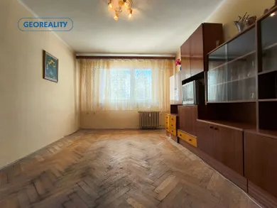 Mieszkania na sprzedaż, 3-pokojowe, Levice · €110 000