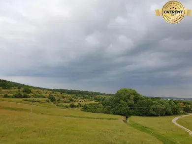 Na predaj pozemok, Pezinok