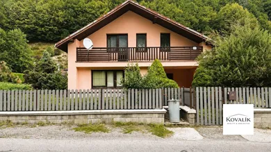 Domy na sprzedaż, 6-pokojowe, Banská Bystrica · €390 000