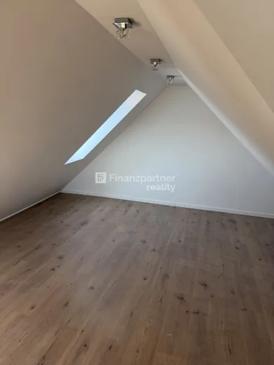Na predaj 2-izbový byt, 62 m², Tomášikovo