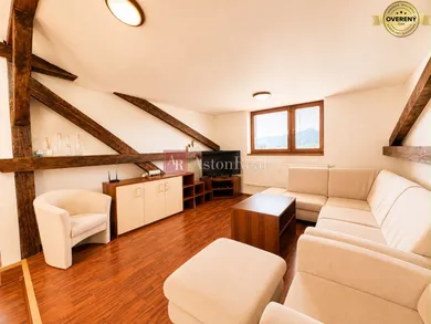 Na predaj 3-izbový byt, 89 m², Liptovský Mikuláš