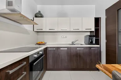 Na predaj 2-izbový byt, 56 m², Senec