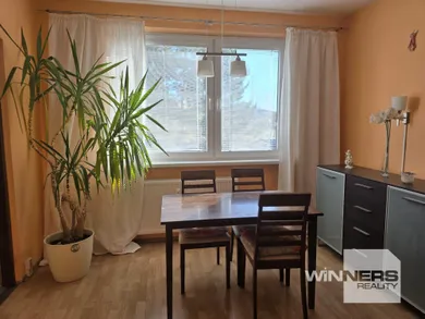 Na prenájom 3-izbový byt, 67 m², Poprad, Rastislavova
