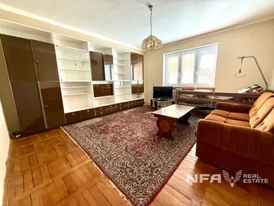 Domy na sprzedaż, Zvolen · €350 000