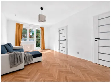 Na predaj 3-izbový byt, 62 m², Banská Bystrica, Švermova