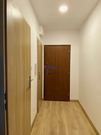 Na prenájom 1-izbový byt, 22 m², Komárno, Dunajské nábrežie