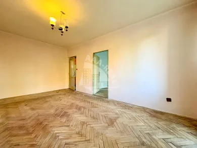 Na predaj 3-izbový byt, 74 m², Banská Bystrica, Švermova