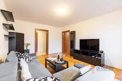Na prenájom 3-izbový byt, 110 m², Bratislava-Ružinov, Trenčianska