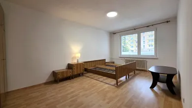 Na prenájom 3-izbový byt, 82 m², Žilina