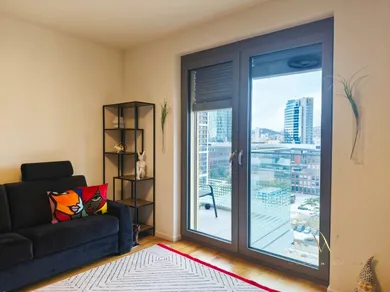 Na prenájom 1-izbový byt, 38 m², Bratislava-Staré Mesto, Bottova