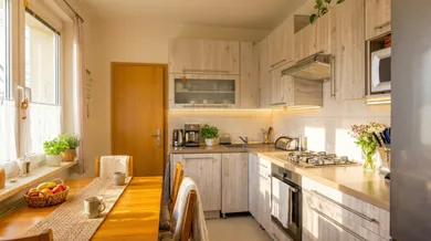 Mieszkania na sprzedaż, 4-pokojowe, Žilina · €252 800