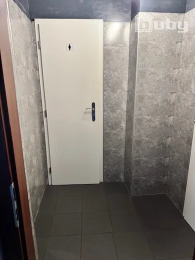 Na prenájom komerčné, 145 m², Žilina, centrum