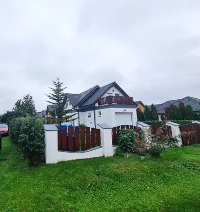 Na predaj 5-izbový dom, 86 m², Levél