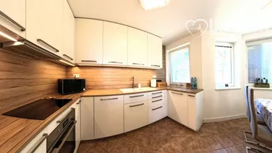 Na prenájom dom v Nitra · €1 500 · Novostavba