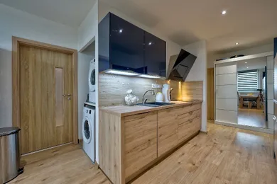 Na predaj 3-izbový byt, 70 m², Kráľov Brod