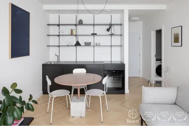 Na prenájom 1-izbový byt, 38 m², Bratislava-Staré Mesto, Dunajská
