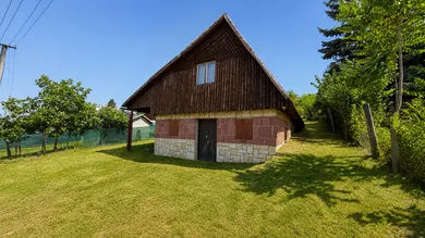 Na predaj rekreačný dom v Levice · €62 000 · Pôvodný stav