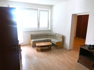 Na prenájom 3-izbový byt, 93 m², Bratislava-Karlova Ves, Hodálova