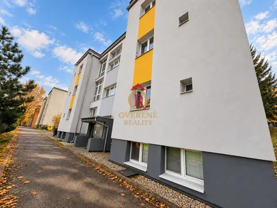 Квартиры на продажу, 3-комнатные, Ružomberok · €145 000