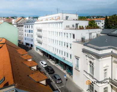 Na prenájom komerčné v Bratislava-Staré Mesto · €583 · Čiastočná rekonštrukcia