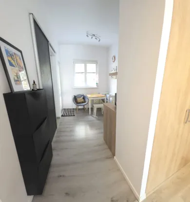 Na prenájom 2-izbový byt, 66 m², Bratislava-Staré Mesto, Mickiewiczova