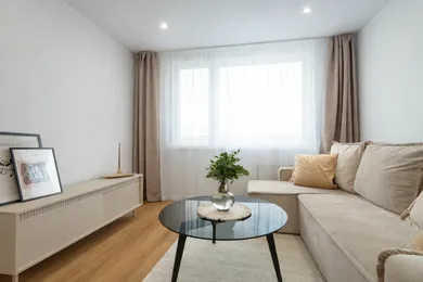 Mieszkania na sprzedaż, 2-pokojowe, Košice-Nad jazerom · €185 000