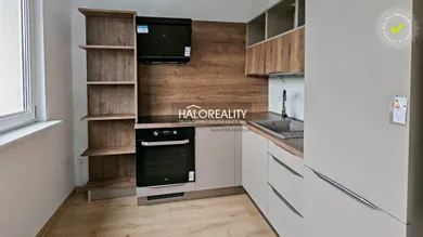 Na predaj 2-izbový byt, 54 m², Bratislava-Dúbravka, Galbavého